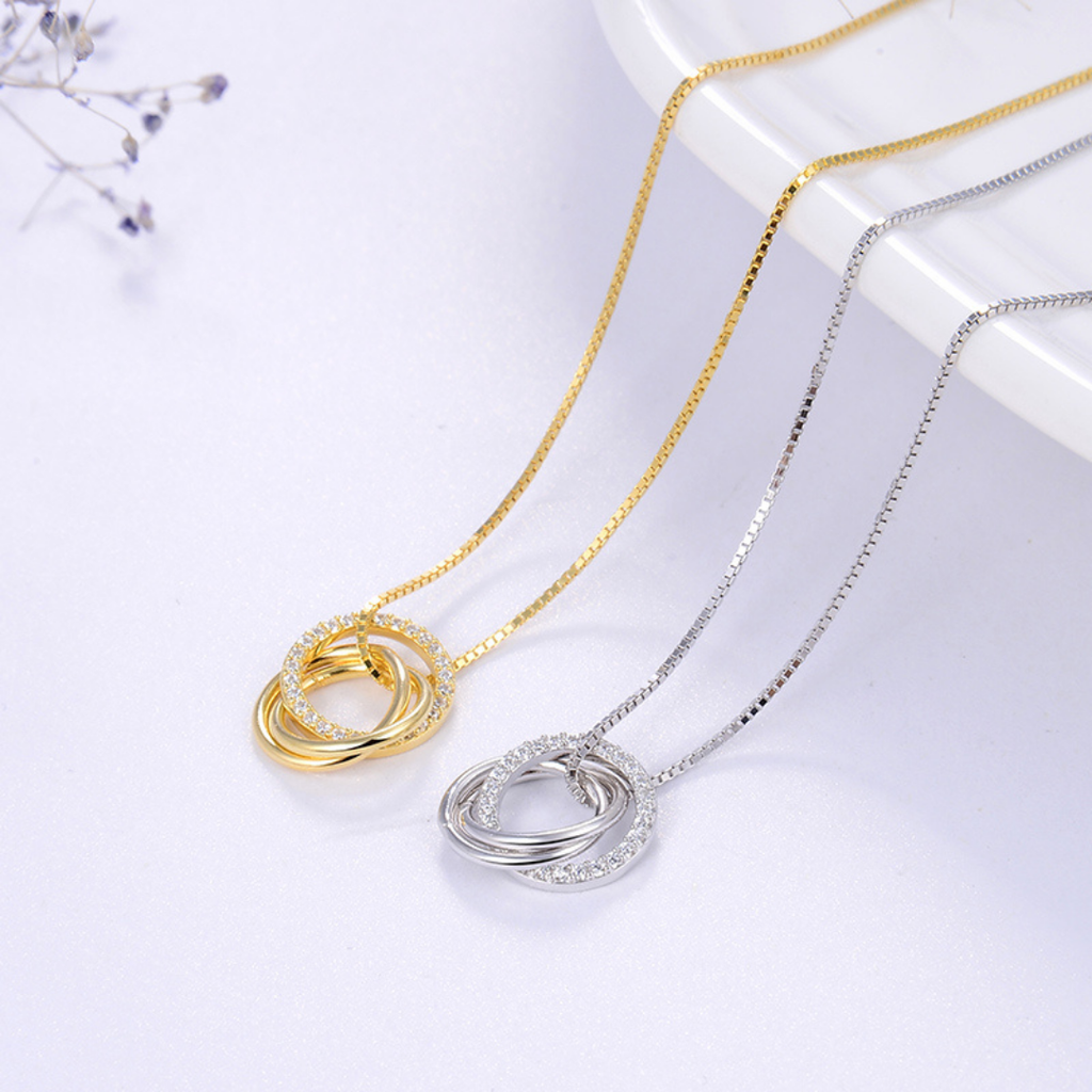שרשרת מעגל נצחי זירקונים כסף 925 / ציפוי זהב 14 קראט